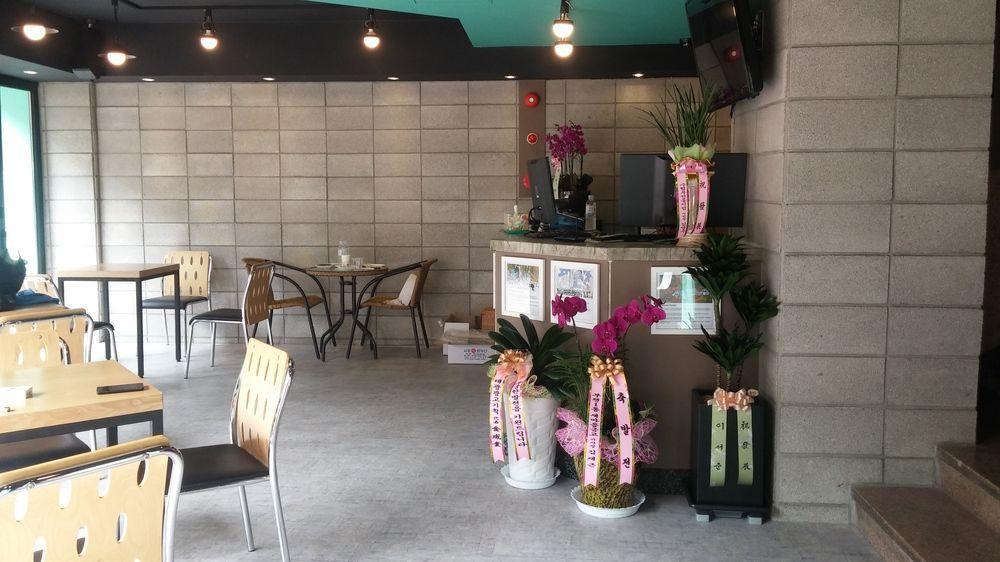 Calli Hostel Pusan Zewnętrze zdjęcie