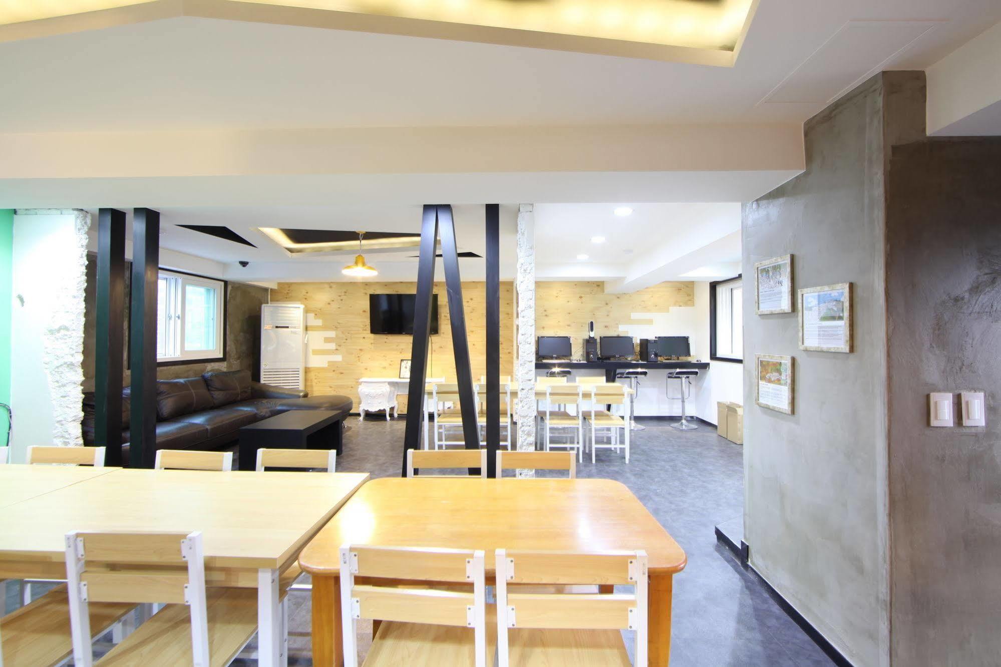 Calli Hostel Pusan Zewnętrze zdjęcie